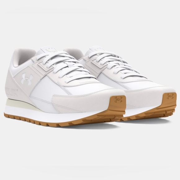 Women's Under Armour Essential Runner Shoes, Size 10 White NEW - Picture 3 of 7